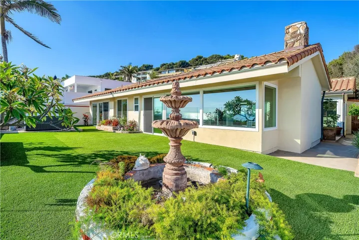 18034 Coastline Drive, Malibu, California 90265