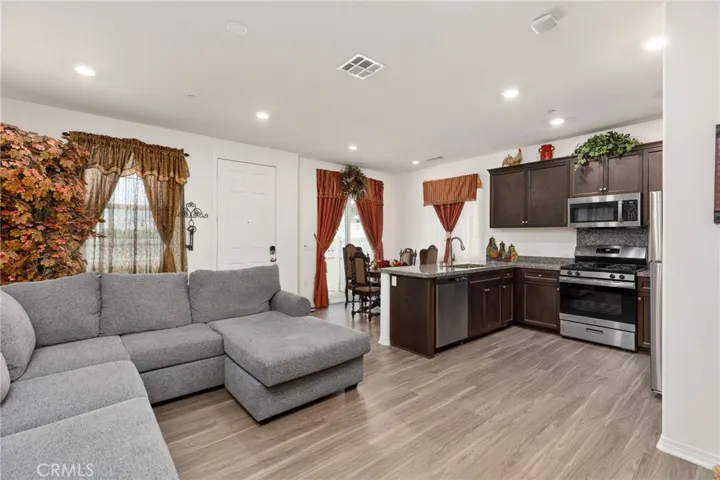 24131 Tuscany Avenue 1306, Murrieta, California 92562
