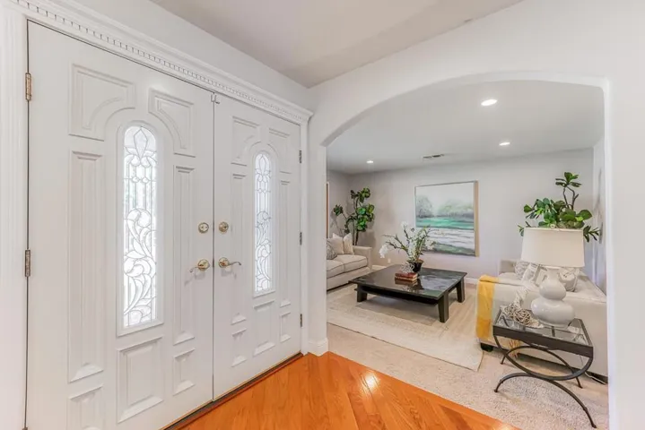 3821 Villa Glen Way, San Jose, California 95136