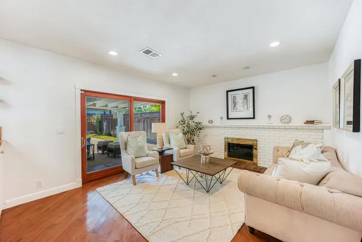3821 Villa Glen Way, San Jose, California 95136
