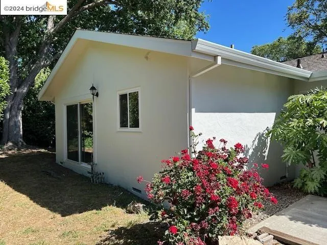 135 Pickering Place, Walnut Creek, California 94598
