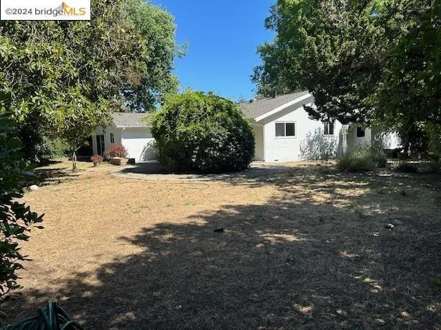 135 Pickering Place, Walnut Creek, California 94598