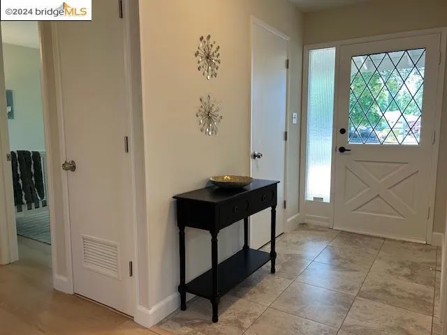 135 Pickering Place, Walnut Creek, California 94598