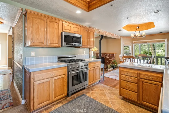 18303 Pine Canyon Road, Lake Hughes, California 93532