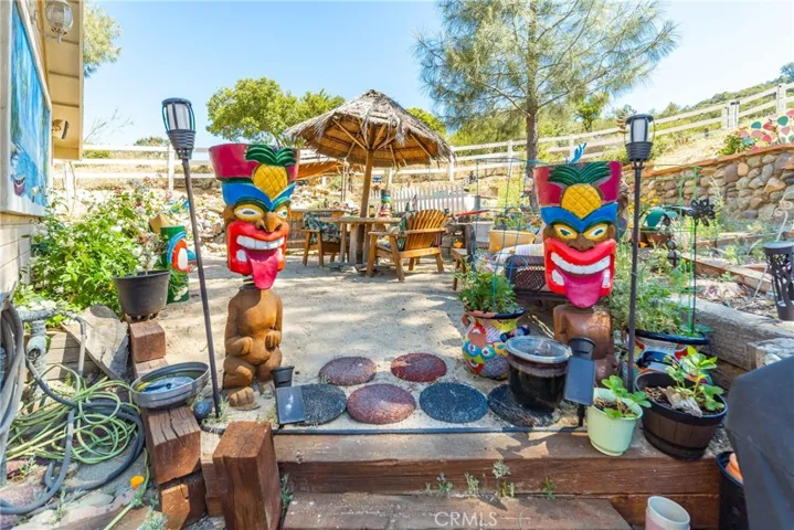 18303 Pine Canyon Road, Lake Hughes, California 93532