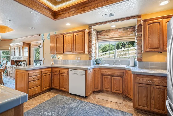 18303 Pine Canyon Road, Lake Hughes, California 93532