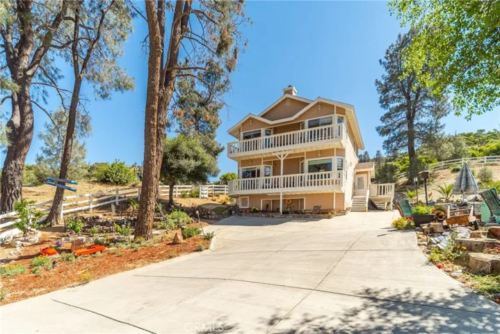 18303 Pine Canyon Road, Lake Hughes, California 93532