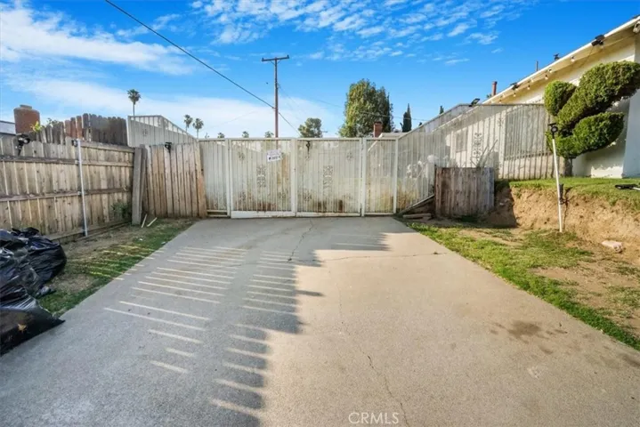 1544 Orange Street, Highland, California 92346