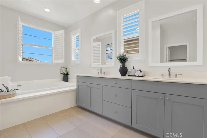 39 Majeza Court, Rancho Mission Viejo, California 92694