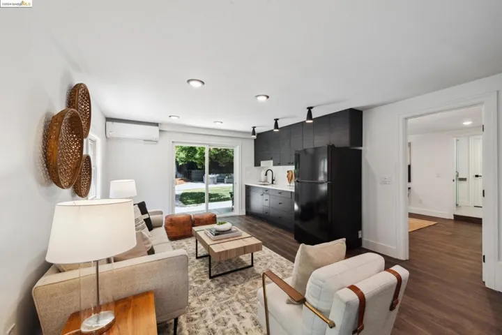 1023 Cragmont Ave, Berkeley, California 94708-1411