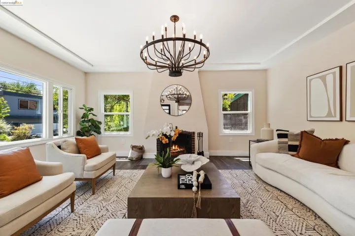 1023 Cragmont Ave, Berkeley, California 94708-1411