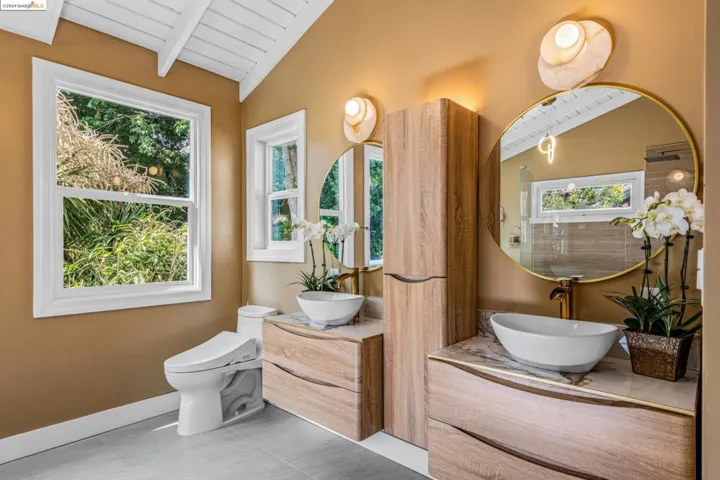 1023 Cragmont Ave, Berkeley, California 94708-1411