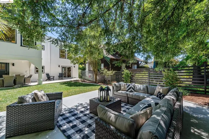 1023 Cragmont Ave, Berkeley, California 94708-1411