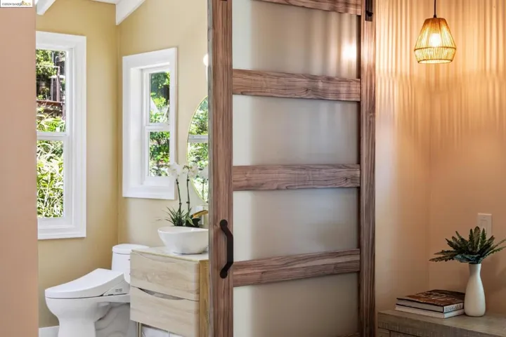 1023 Cragmont Ave, Berkeley, California 94708-1411