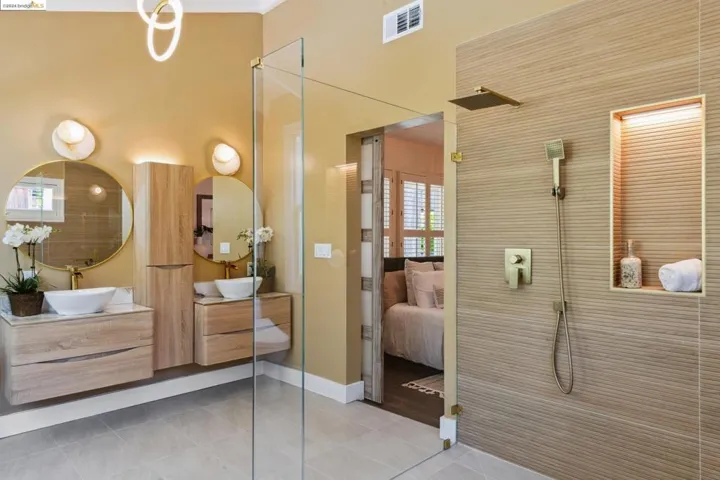 1023 Cragmont Ave, Berkeley, California 94708-1411