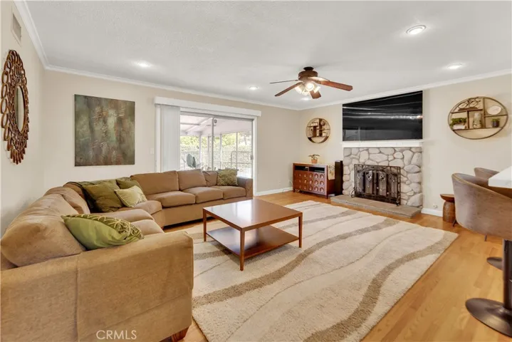 1642 Bonnie Cove Avenue, Glendora, California 91740