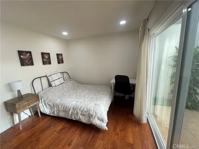 20 Spicewood Way, Irvine, California 92612