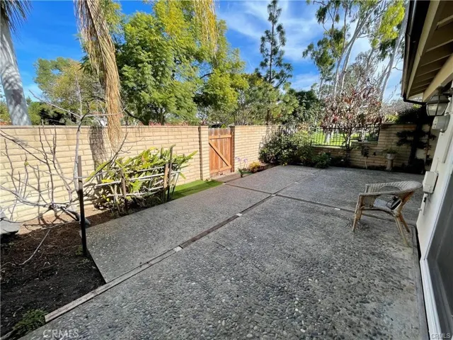 20 Spicewood Way, Irvine, California 92612