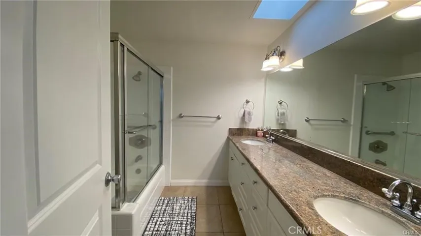 20 Spicewood Way, Irvine, California 92612