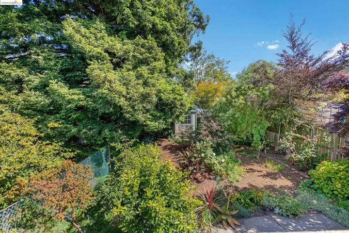 6008 Orchard, Richmond, California 94804-5022