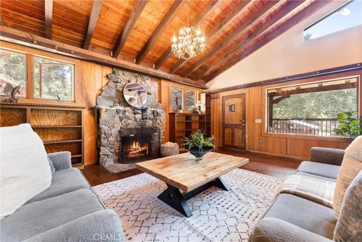 19387 Live Oak Canyon Road, Trabuco Canyon, California 92679