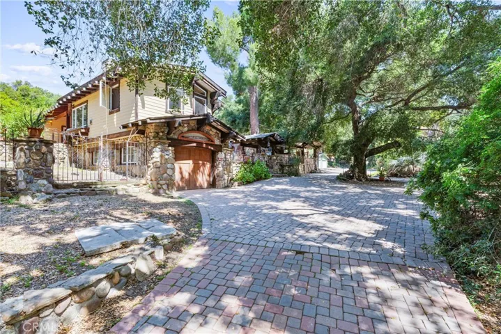 19387 Live Oak Canyon Road, Trabuco Canyon, California 92679