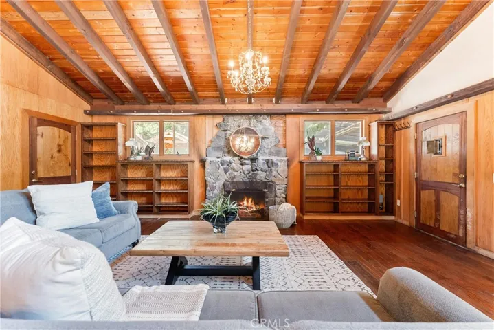 19387 Live Oak Canyon Road, Trabuco Canyon, California 92679