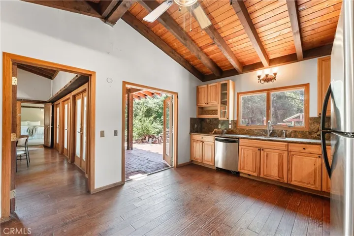 19387 Live Oak Canyon Road, Trabuco Canyon, California 92679