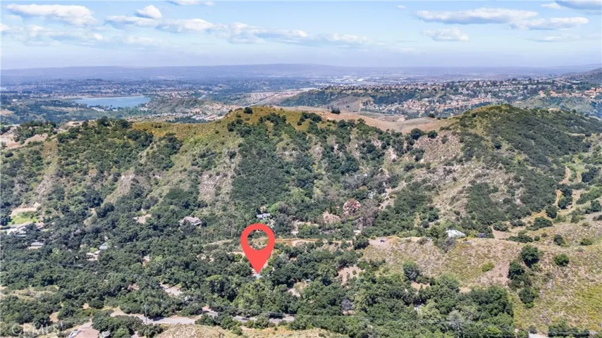 19387 Live Oak Canyon Road, Trabuco Canyon, California 92679