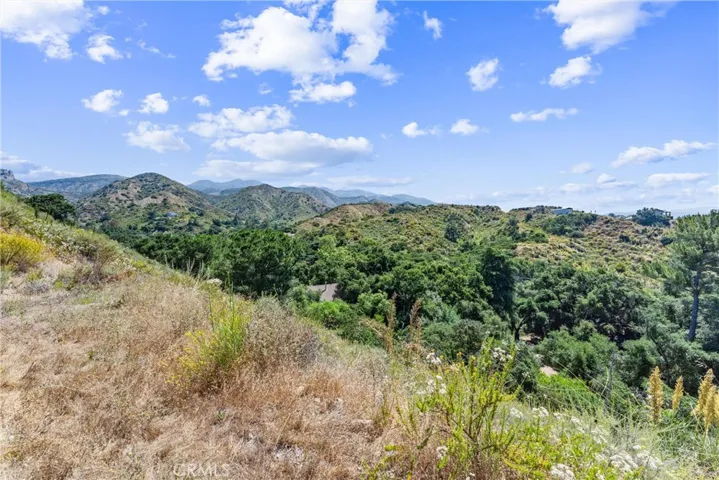 19387 Live Oak Canyon Road, Trabuco Canyon, California 92679