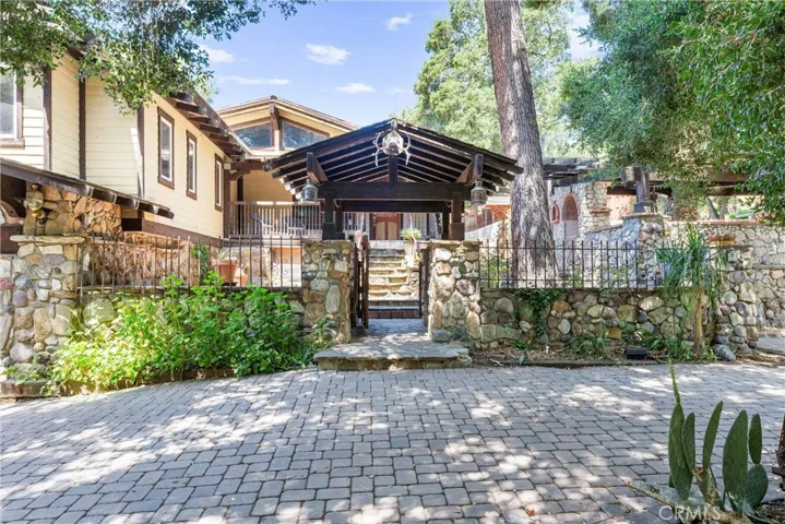 19387 Live Oak Canyon Road, Trabuco Canyon, California 92679