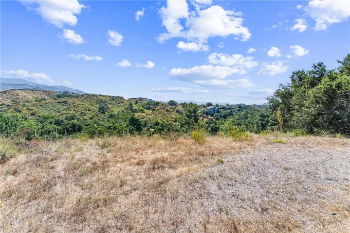19387 Live Oak Canyon Road, Trabuco Canyon, California 92679