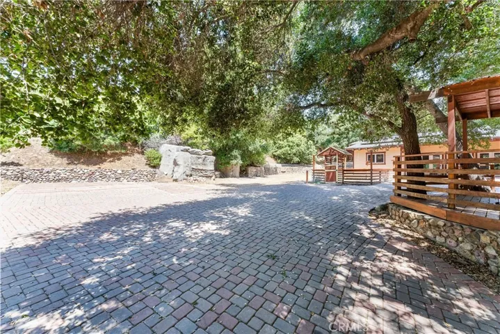 19387 Live Oak Canyon Road, Trabuco Canyon, California 92679