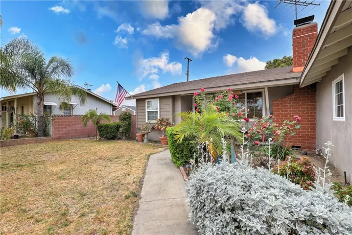 5506 Cuba, Buena Park, California 90620