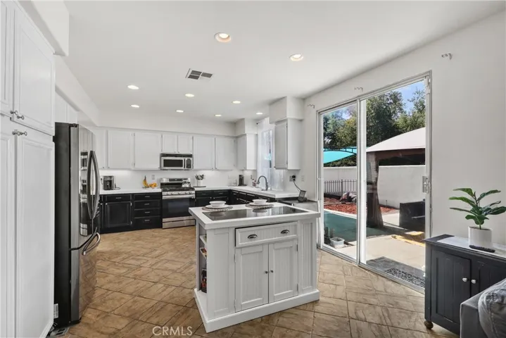 35482 Oro Court, Wildomar, California 92595