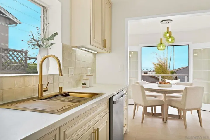 870 San Antonio Pl, San Diego, California 92106
