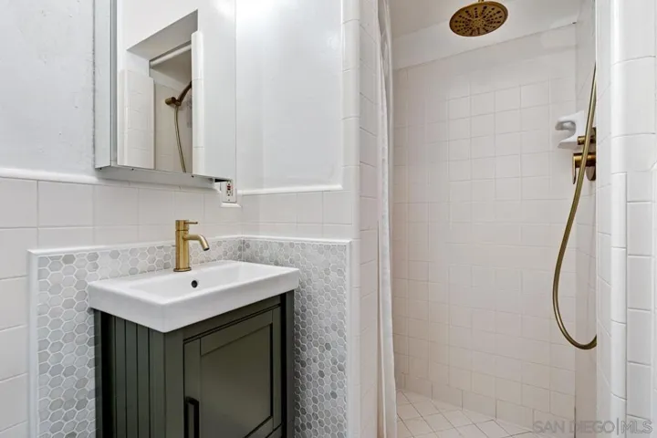 870 San Antonio Pl, San Diego, California 92106