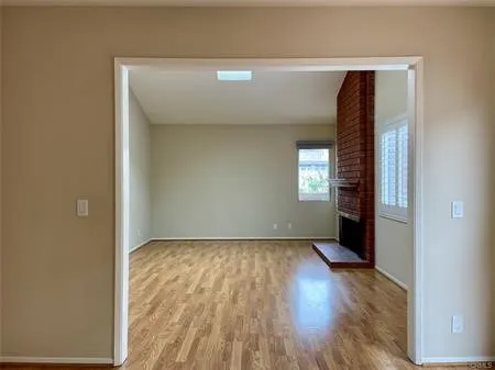 Light and Bright describes this flowing floor plan perfectly 
