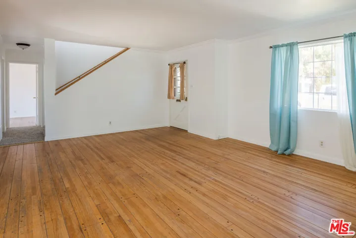 367 N Grenola Street, Pacific Palisades, California 90272