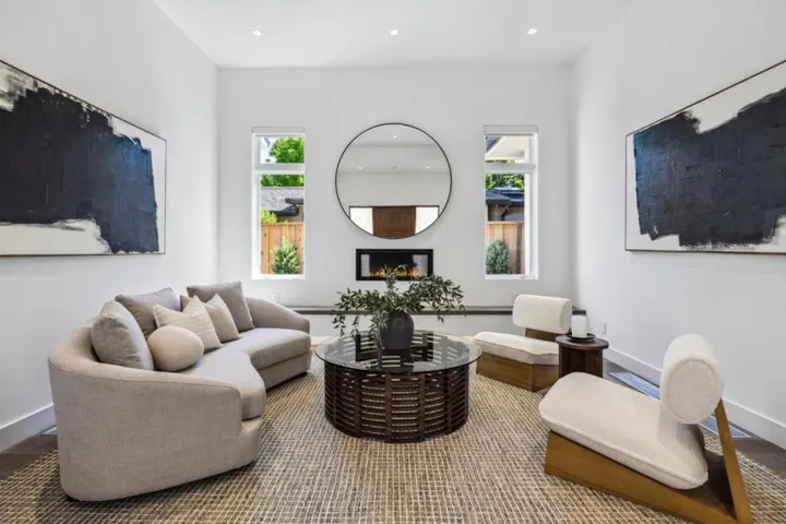 635 Marion Avenue, Palo Alto, California 94301