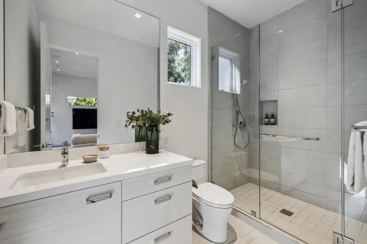 635 Marion Avenue, Palo Alto, California 94301