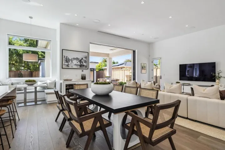 635 Marion Avenue, Palo Alto, California 94301