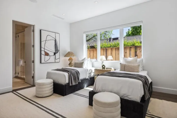 635 Marion Avenue, Palo Alto, California 94301