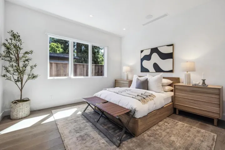 635 Marion Avenue, Palo Alto, California 94301