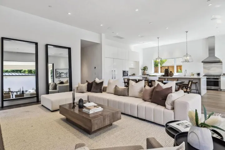 635 Marion Avenue, Palo Alto, California 94301