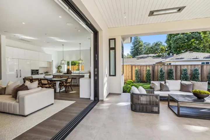 635 Marion Avenue, Palo Alto, California 94301