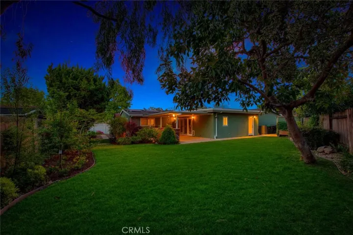 3249 Montana Avenue, Costa Mesa, California 92626