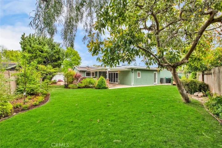 3249 Montana Avenue, Costa Mesa, California 92626