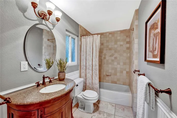 3249 Montana Avenue, Costa Mesa, California 92626