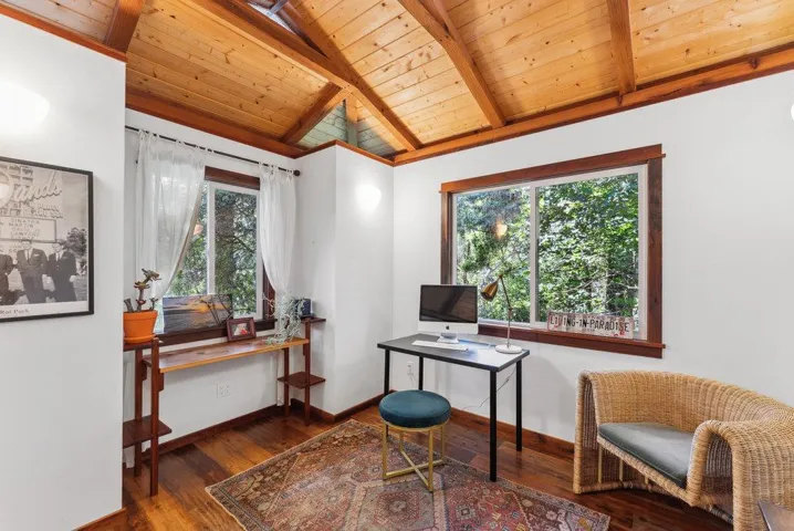 110 Las Lomas Drive, Aptos, California 95003